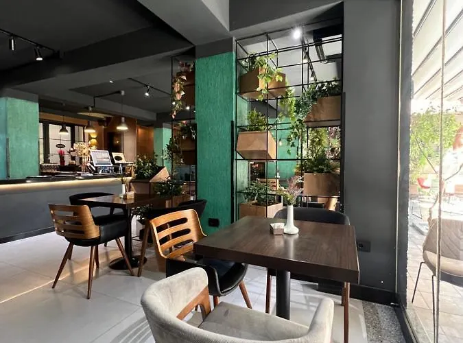 90 Boutique Szálloda 4*